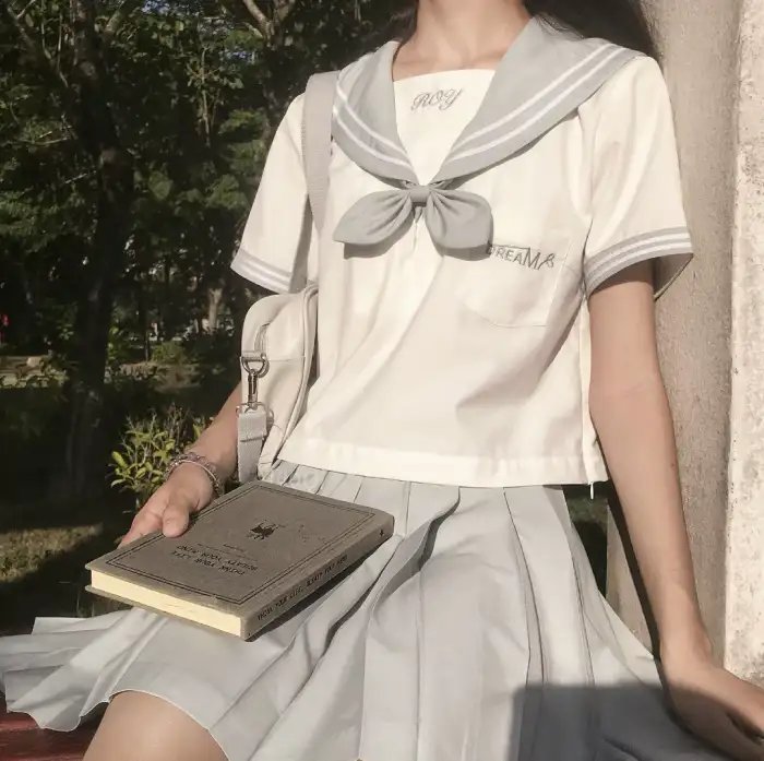 祸水美人大侦探